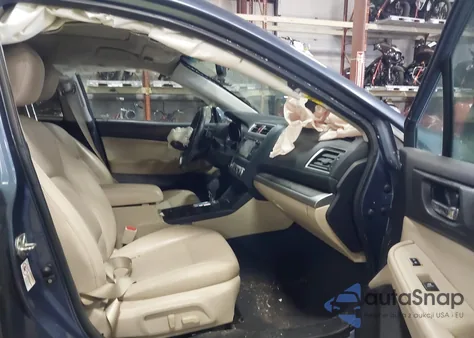 2016 Subaru Outback 2.5I Limited z USA, uszkodzony, nr VIN 4S4BSBNCXG3229758